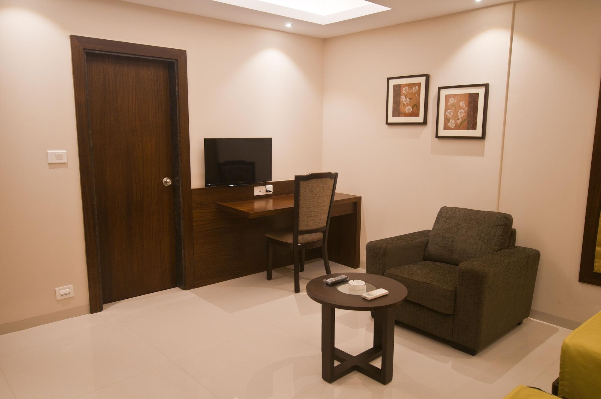 Calangute Towers - Am Hotel Kollection Dış mekan fotoğraf