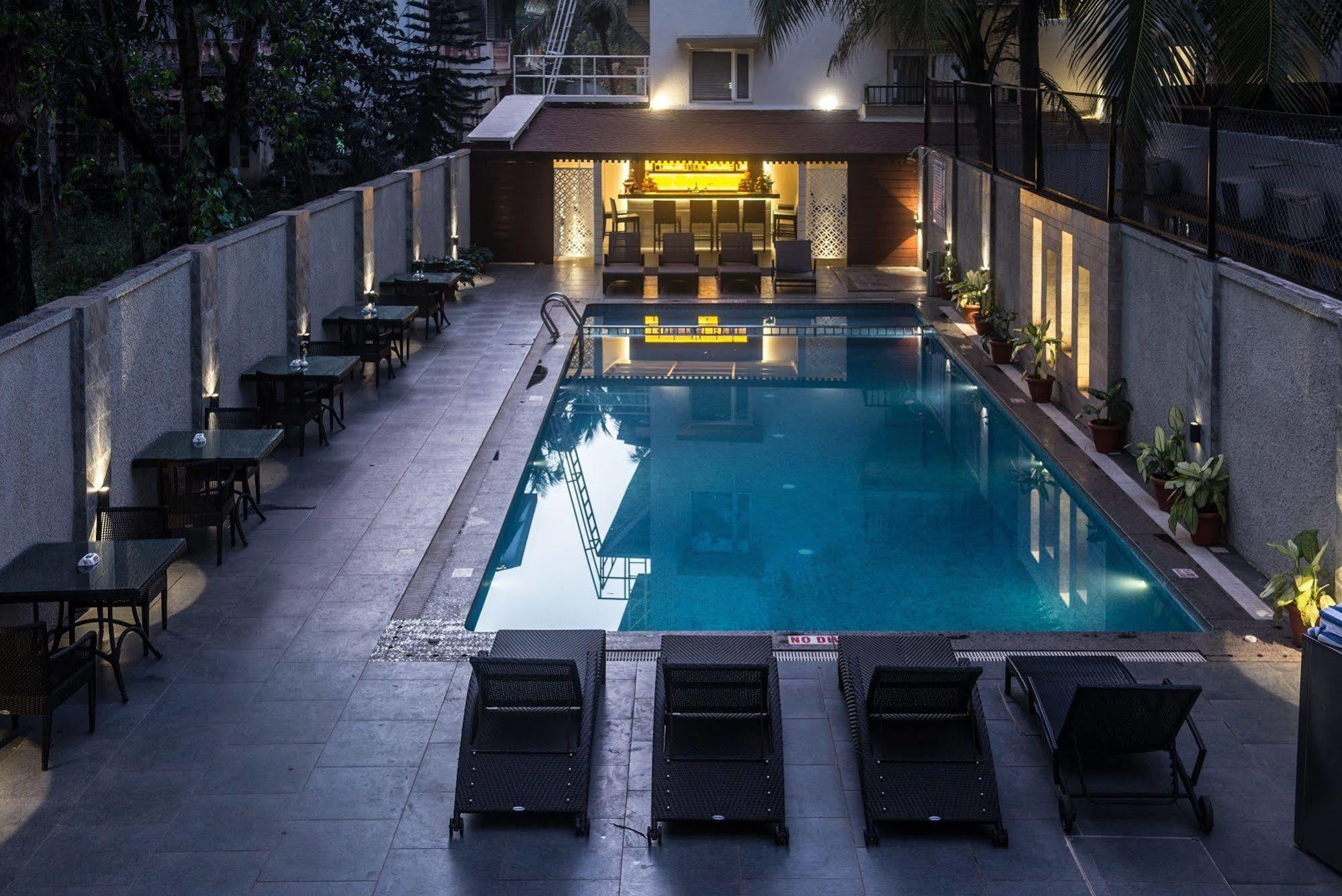 Calangute Towers - Am Hotel Kollection Dış mekan fotoğraf